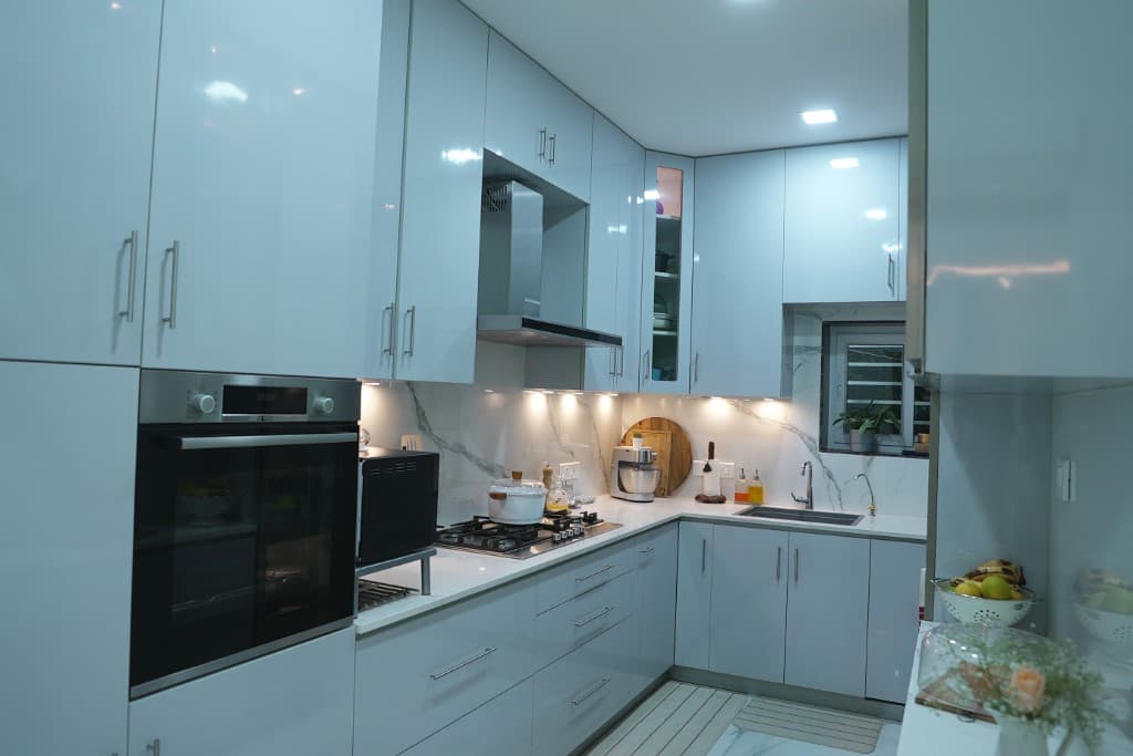 Matthew Villa Makeover — portfolio still 11